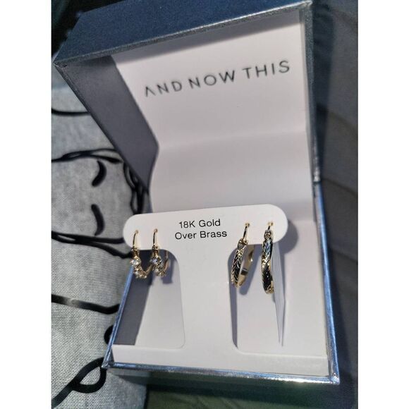 18k gold small hoop bundle - Picture 3 of 6